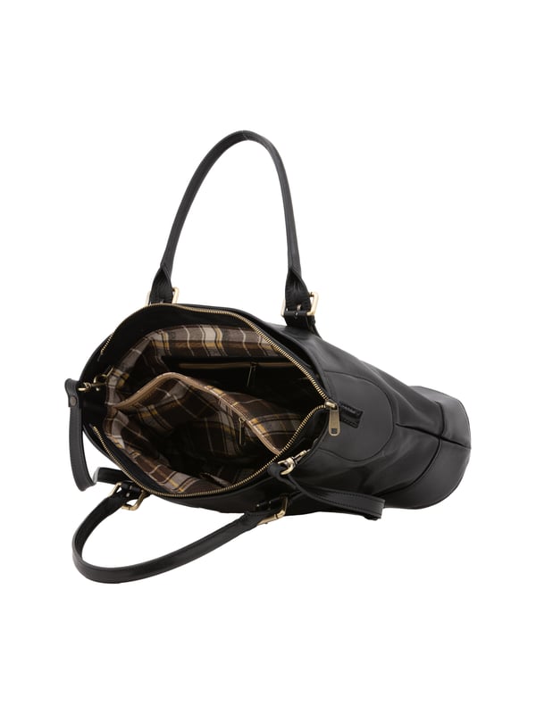 Bolso bandolera para mujer. El cierre es con cremallera. Hay dos bolsillos internos con cremalleras. Los bolsillos externos están ausentes. La bandolera es extraíble en piel. El mango es de piel. Hay dos compartimentos internos. El material exterior es auténtica piel de vacuno. Internamente está forrado en algodón. Medidas: 28x43x16 cm. Hecho en Italia