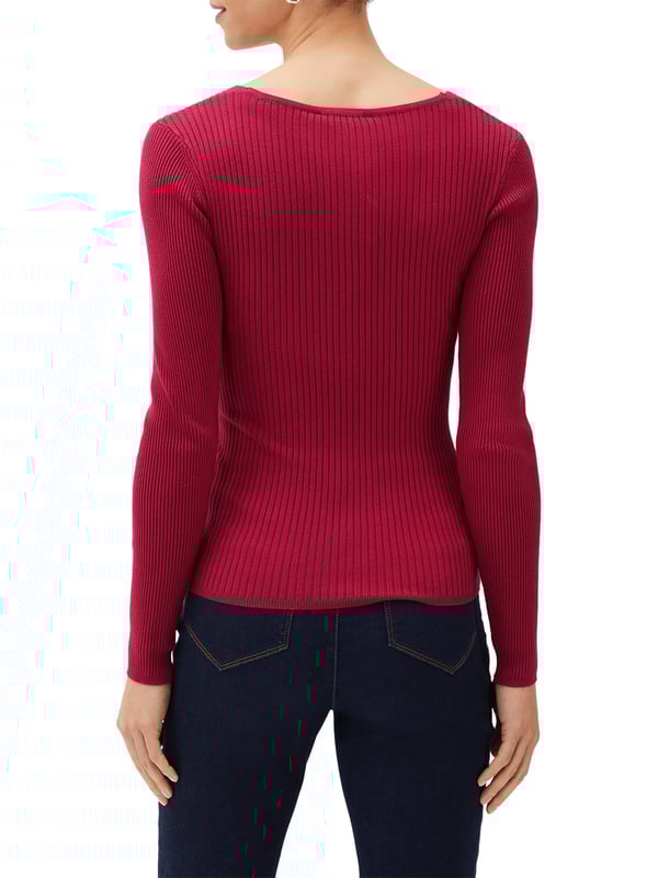 Wrap yourself in warmth with the raspberry-hued Lelyah Knit Top - a stylish, cozy must-have for chilly days.