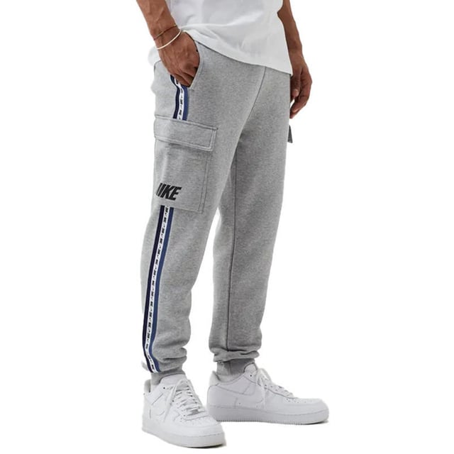 Nike repeat joggers clearance