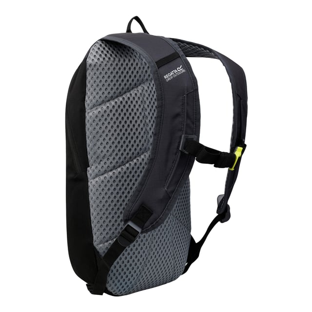 Materiaal: Polyester. Denier: 600D. Capaciteit: 25L. Zakken: Fles, 1 voorzak. Compartimenten: 1 Hoofdcompartiment. Geschikt voor: 16in Laptop. Verstelbare sternumband, Air Mesh rug, handgreep, gewatteerd, gewatteerde verstelbare schouderbanden, ritstrekkers. Stoftechnologie: Duurzaam, waterafstotend. Ontwerp: Logo, Reflecterend detail. Bevestiging: Ritssluiting.