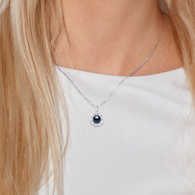 Ketting - Freshwater Pearl knop 9-10 mm - Paving oxides - Box Chain Rhodium 925 duizendste - Lengte: 42 cm - Wordt geleverd in een koffer met een certificaat van echtheid en een internationale garantie - Al onze sieraden zijn gemaakt in Frankrijk.