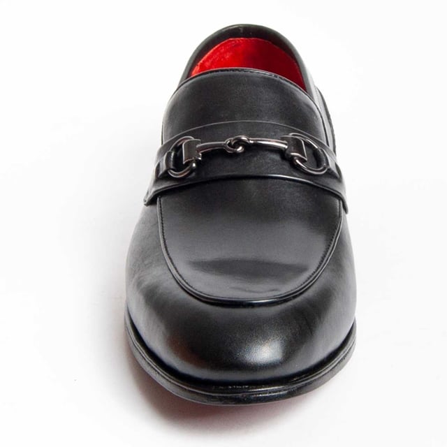 Purapiel, 10 years warranty. Classic moccasin for men. Made in 100% natural leather, Chrome VI free. High quality materials. Stitched leather sole. Padded insole. Manufactured by other brands for our brand.