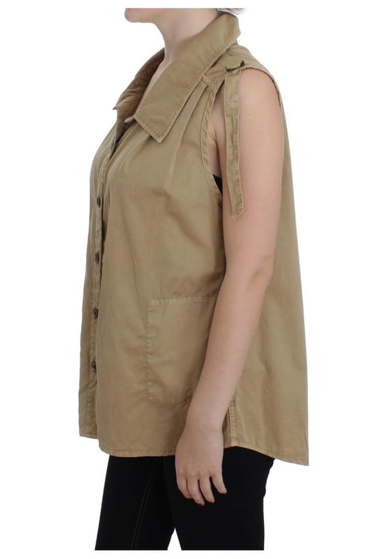 Gloednieuw met labels
100% Katoen
Beige kleur
Mouwloze blouse
Knopen aan de voorkant
Logo details
Materiaal: 100% Katoen