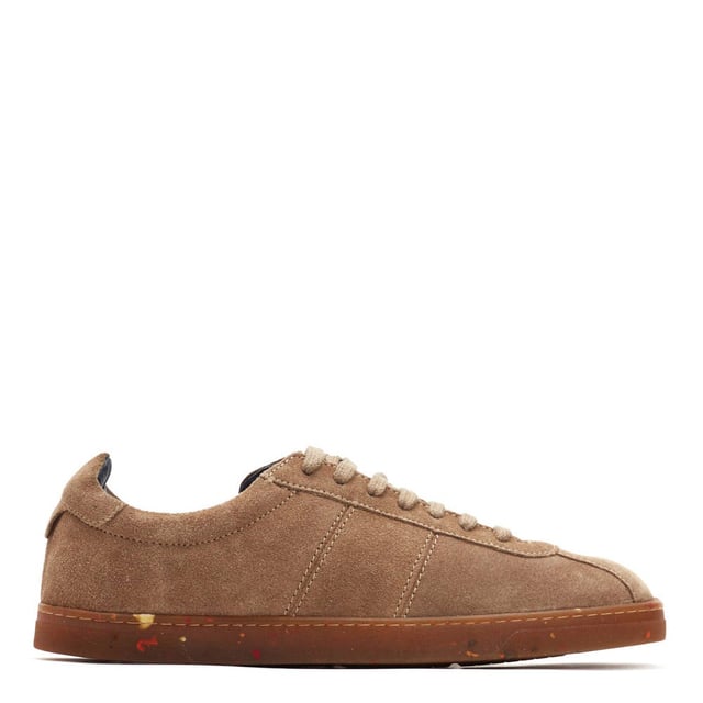 Sand colour outlet trainers
