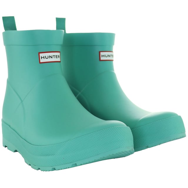 Introducing the Hunter Play Kids Rain Bootsâ€”an essential companion for young adventurers who love to embrace rainy days with style and enthusiasm. These boots seamlessly blend comfort, durability, and vibrant design, making each rainy adventure an opportunity for play and exploration. Here are the key features that make these rain boots a must-have for your child:

 Playful Design:  The Hunter Play Kids Rain Boots feature a playful and vibrant design that adds a touch of joy to rainy days. The boots come in various colors, allowing your child to express their personality through their footwear.

 Waterproof Performance:  Crafted from high-quality, waterproof rubber, these rain boots keep little feet dry and comfortable during rainy weather. They are perfect for stomping through puddles, splashing in mud, or navigating wet terrain.

 Lightweight and Flexible:  Designed to be lightweight and flexible, these boots allow for easy movement and agility. Whether your child is jumping in puddles or running through the rain, these boots provide the comfort and freedom they need.

 Pull-On Handles:  Equipped with convenient pull-on handles, these boots make it easy for kids to put them on and take them off independently. This feature encourages a sense of autonomy and self-sufficiency.

 Durable and Resilient:  Built with the durability that Hunter is known for, these rain boots can handle the challenges of active play. They are resilient enough to withstand the rigors of outdoor adventures while maintaining their vibrant and playful appeal.

Encourage your child's sense of wonder and play with the Hunter Play Kids Rain Boots. Whether it's a light drizzle or a full-blown rainstorm, these boots are not just practicalâ€”they're a colorful and reliable companion for your child's rainy-day adventures.