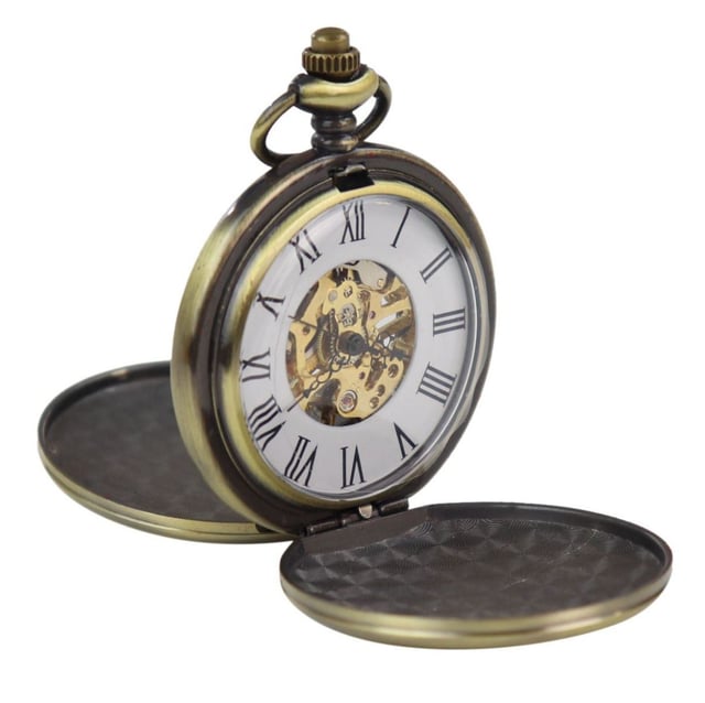 Klassieke Mechanische Zwarte Zakhorloge Peaky Blinders Vintage Skeleton Automatische Mechanische Zakhorloge uit de Jaren '20 Vintage Dubbelzijdig Zakhorloge Topkwaliteit Vintage Tijdpiece Compleet met Bijpassende Ketting en Fluwelen Zak Beschikbaar in 4 Prachtige Kleuren, Één Voor Iedere Outfit! Authentieke Styling Ontworpen en Geïnspireerd Door de Vintage Jaren '20 Gatsby & Era. Als Dit Zakhorloge Niet Is Wat Je Zoekt, Bekijk Dan Onze Volledige Collectie In De Winkel.