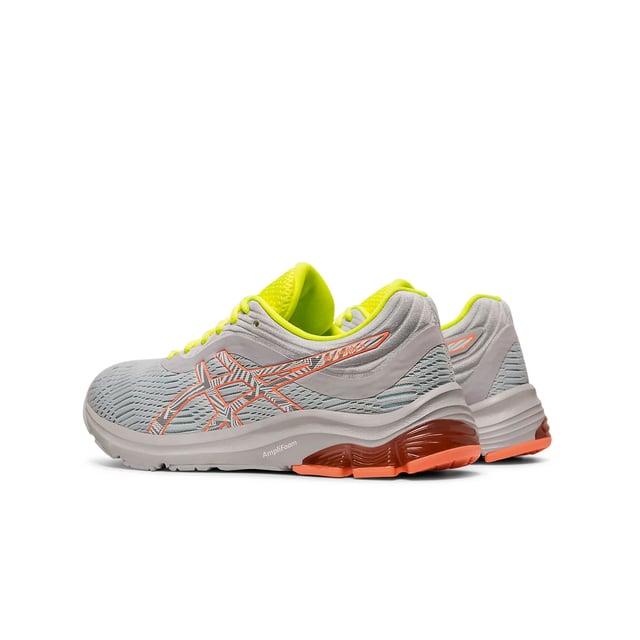 Introducing the GEL-PULSE™ 11 LS women's performance road running shoe by ASICS. Boasting the same innovative features as the original design, the GEL-PULSE™ 11 LS model includes LITE-SHOW™ technology reflecivity for avid runners to train safely day and night, come rain or Shine. It also comes equipped with GUIDANCE LINE™ technology whichboosts your natural gait efficiency with every stride - a must for long distance runners who aspire to go even further. Comfort is covered thanks to the presence of a full AMPLIFOAM™midsole. Luxuriously cushioned comfort is a reality every time you lace up the GEL-PULSE™ 11 LS model. But what about traction when running on the roads? The great news is that the outsole is just as impressive as the midsole - sporting a molded rubber outsole for improved grip on all road surfaces no matter how slippery. But that's not all. This men's running shoe also comes with GEL® technology in the rearfoot for injury prevention, absorbing shock before it has a chance to penetrate your joints. An airy mesh upper works in conjunction with an ORTHOLITE™ sockliner for refreshed, dry feet no matter how far you go.