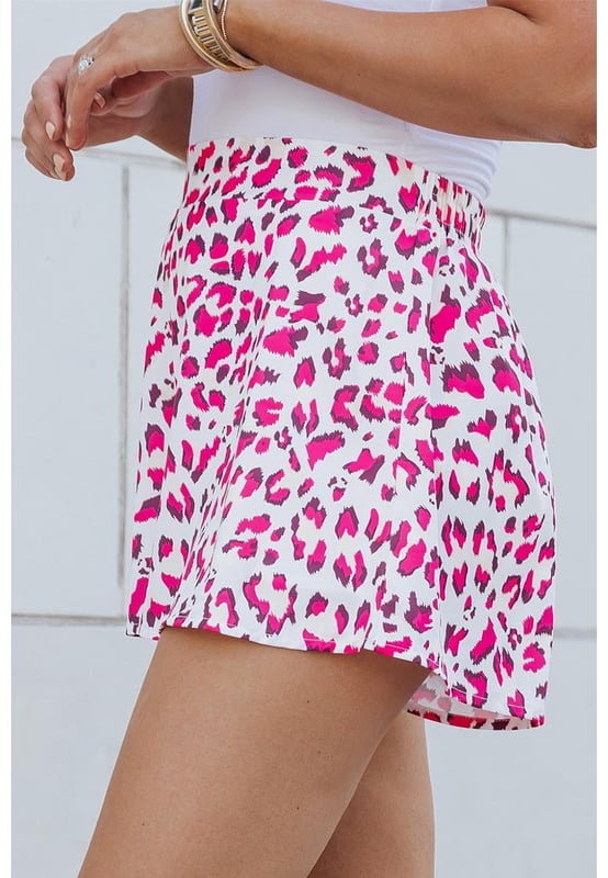 Quality materials
  Leopard print design
  Flutter detailing on the hem
  Comfortable and durable
  Versatile design
  Easy to pair with different tops and shoes