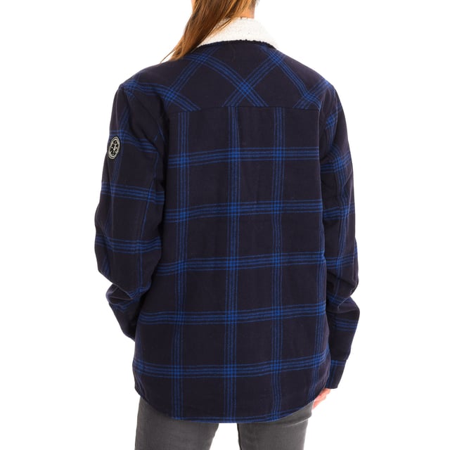 Le temps des Cerises jacket.
 Navy color pictures
 Padded jacket, for cold climates.
 Classic collar with lapel.
 Main zipper closure.
 Two front pockets.
 Buttoned cuffs.
 Lined interior.
 Seams seen in tone.

 Composition: 100% Polyester; Lining: 100% Polyester.

 -Machine wash at a maximum temperature of 30º.
 -Do not use a dryer.
 -Do not use bleach.
 -Iron temperature max. 110º.
 -Do not dry clean.
 Composition: 100% polyester; Lining: 100% Polyester.
 Care:
-Machine wash at a maximum temperature of 30º.
 -Do not use a dryer.
 -Does not use bleach.
 -Iron maximum temperature 110º.
 -Do not dry clean.