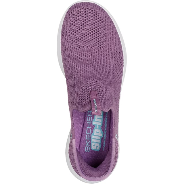 Ultra Flex 3.0 Easy Win Trainers Step into effortless comfort with Skechers Hands Free Slip-ins: Ultra Flex 3.0. Designed with an exclusive Heel Pillow. This style features a Stretch Fit engineered knit upper, plus a cushioned Skechers Air-Cooled Memory Foam insole.