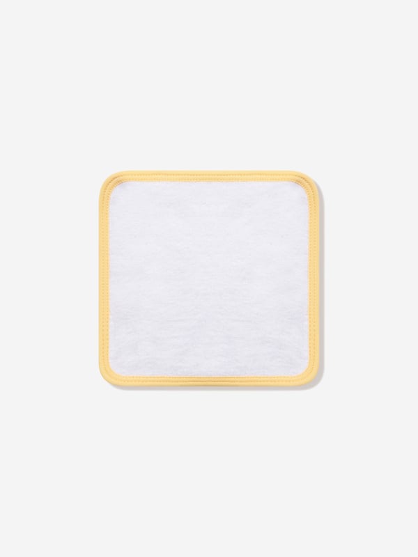 Introducing Magnolia Baby's Baby Rubber Ducky Embroidered Towel in White ‚ a luxurious addition to your Baby Unisex's nursery essentials. Distinguishable features: Chic Design: Showcasing an elegant rubber ducky embroidery, adding an upscale touch to your baby's bath time products. Premium Quality: Expertly crafted from top-notch fabric ensuring softness and comfort for your little one's tender skin. Versatile: Perfect for everyday use but equally great for special occasions.Upgrade your Baby Unisex's assortment with the Baby Rubber Ducky Embroidered Towel in White by Magnolia Baby. Let your baby experience luxury and comfort at its best! Order now.