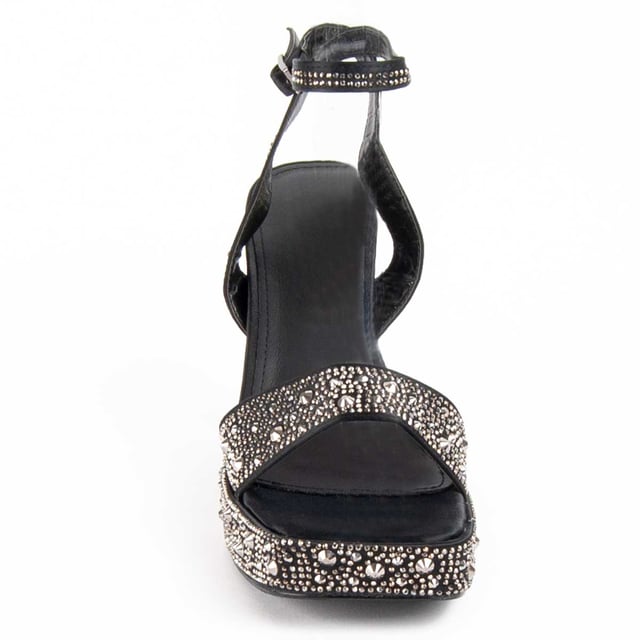 Women's high heel sandals. Comfortable fit. Natural leather insole. Manufactured by other brands for our brand. Approximate measurements: 9 cm heel and 2 cm platform.