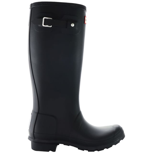 Introducing the Hunter Original Big Kids Black Wellington Bootsâ€”a timeless classic reimagined for the next generation of adventurers. These boots seamlessly blend iconic design with practicality, ensuring your child's feet stay dry and comfortable during all their outdoor escapades. Here's a closer look at the key features that make these wellington boots a reliable choice:

 Iconic Hunter Design:  These boots boast the timeless and recognizable Hunter silhouette, providing a stylish and classic look that never goes out of fashion. The sleek black color adds a touch of sophistication to any outfit.

 Waterproof Performance:  Crafted from high-quality rubber, these wellington boots are 100% waterproof, making them the perfect choice for rainy days, muddy puddle jumping, and wet outdoor adventures.

 Comfortable Fit:  The design incorporates a comfortable fit, allowing for easy movement and flexibility. The spacious interior accommodates different foot shapes, and the adjustable side buckle ensures a secure fit.

 Durable Construction:  Built with the durability that Hunter is known for, these boots are made to withstand the rigors of active play. They are tough enough to handle rough terrains, making them ideal for various outdoor activities.

 Grippy Outsole:  Equipped with a sturdy outsole, these boots provide excellent traction on different surfaces, promoting stability and preventing slips.

Embrace the legacy of Hunter with the Original Big Kids Black Wellington Bootsâ€”a reliable and stylish choice that encourages outdoor exploration and play. Whether it's a rainy day or a sunny adventure, these boots are ready for whatever the day holds.