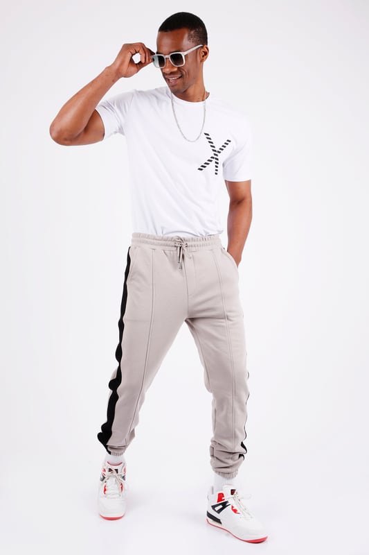 Tom Barron Jogginghose mit Seitenstreifen