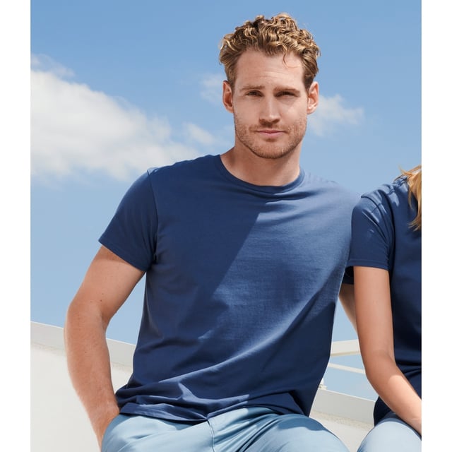 100% Semi-Combed Cotton. Fabric: Soft Touch. 150gsm. Design: Plain. Fit: Fitted. Neckline: Round Neck. Sleeve-Type: Short-Sleeved. Ribbed Collar, Taped Neck, Twin Needle Stitch, Unbranded Size Label. Conforms to Safety Standard: OCS100 Certified, Oeko-Tex Standard 100 Certified.