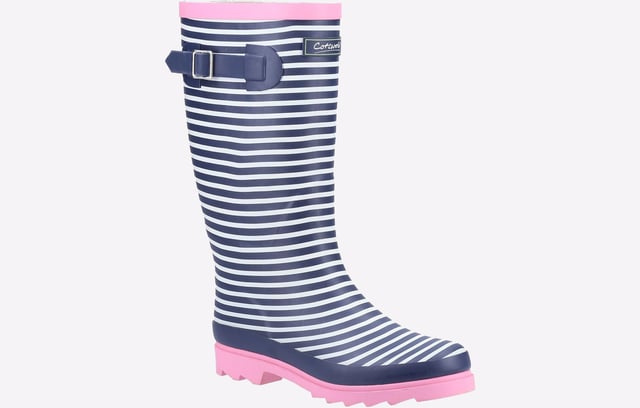 Memory top foam wellies