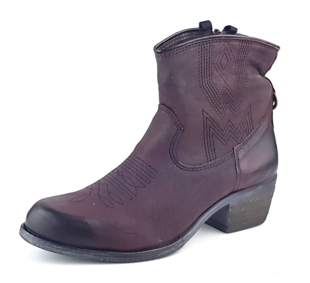 Wrangler women's cowboy boots clearance