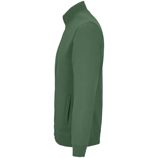 Materialzusammensetzung (%): 80% Baumwolle, 20% Recyceltes Polyester. Gewebe: angeraute Fleece-Innenseite. Design: Unifarben. GSM (Gramm pro Quadratmeter): 280. Durchgehender Reißverschluss, Kunststoffreißverschluss. Überschnittene Schulter, Jersey Halbmond, Etikett innen, Ausschnitt mit Band, Größenetikett ohne Markennamen. Länge: Full. Taschenart: Zwei Seitentaschen. Nachhaltigkeit: ACCORD, Amfori-Freigabe, BSCI, Fair Wear geprüft, Aus recyceltem Material, Oeko-Tex Standard 100 zertifiziert, PETA-geprüftes Vegan, REACH, SAC Genehmigt. Langärmlig. Bündchen: gerippt. Saum: gerippt. Stehkragen.