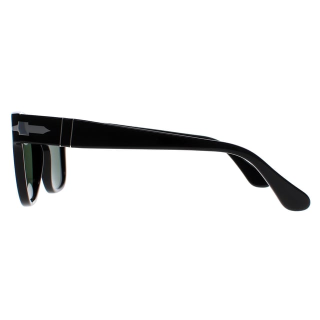 De Persol PO3269S 95/31 zwartgroene zonnebril is een stijlvol en verfijnd accessoire dat zowel mode als functionaliteit biedt. Deze zonnebril is gemaakt van materialen van de hoogste kwaliteit en heeft een slank en duurzaam montuur van lichtgewicht acetaat. Het Persol pijlmotief op de slapen zorgt voor de authenticiteit van het merk.