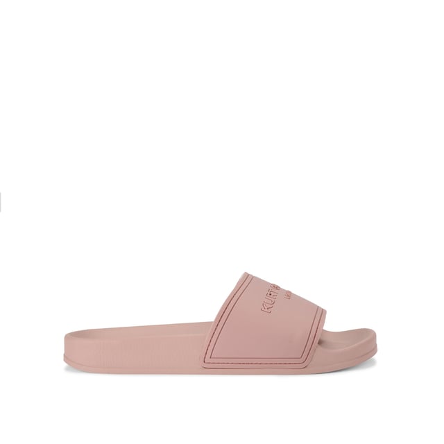 This Kurt Geiger drench Pool slider sandal is crafted from a blush rubber. The wide foot strap is embellished with Kurt Geiger branding and the footbed is moulded for comfort.