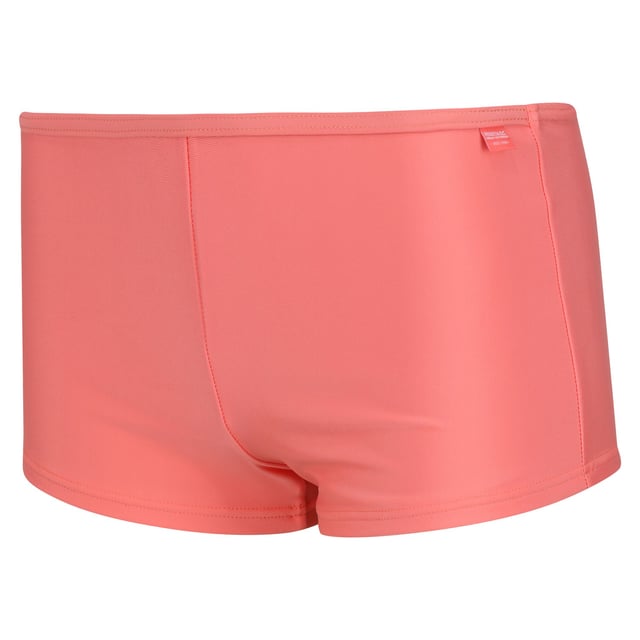 80% Polyamide, 20% Elastaan. Meng en match uw favoriete stijlen uit de Regatta Aceana Collectie om uw perfecte tweedelige badpak te creëren. De Aceana Bikini Shorts zijn gemaakt van zacht aanvoelende stretchstof die boven de heupen is uitgesneden en de onderkant bedekt.. Met een slanke contrasterende kleurband rond de taille en een klein Regatta-lipje op de linker heup.. Regatta Damesmaat (taille ca.): 6 (23in/58cm), 8 (25in/63cm), 10 (27in/68cm), 12 (29in/74cm), 14 (31in/79cm), 16 (33in/84cm), 18 (36in/91cm), 20 (38in/96cm), 22 (41in/104cm), 24 (43in/109cm), 26 (45in/114cm), 28 (47in/119cm), 30 (49in/124cm), 32 (51in/129cm), 34 (53in/135cm), 36 (55in/140cm).