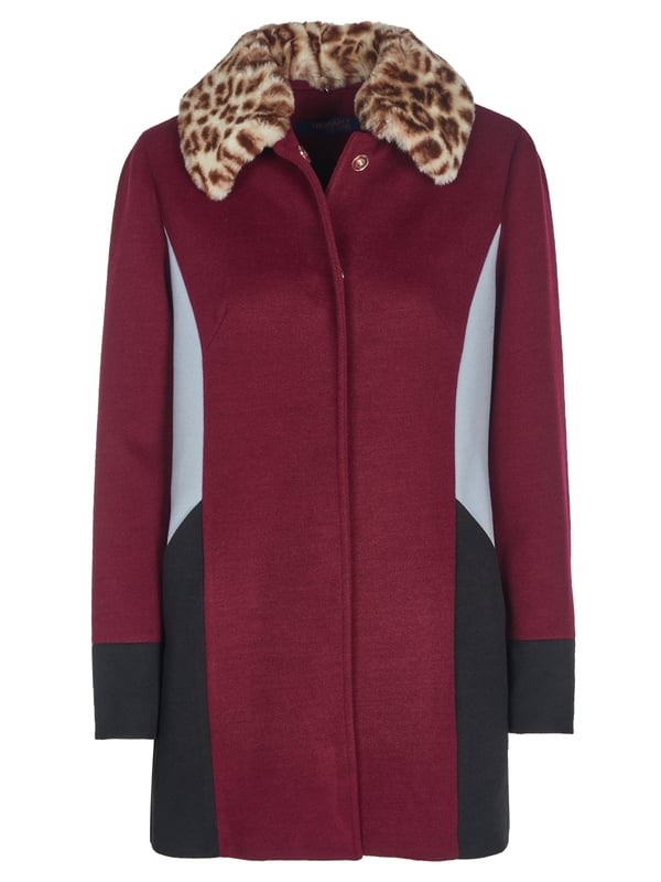 93% polyester, 7% viscose; Trussardi jeansjas; Model: 56S002541T000292 R290; Hoogwaardige afwerking; Afneembare kraag van imitatiebont; Twee voorzakken; drukknopen; Trussardi Jeans-logodetails