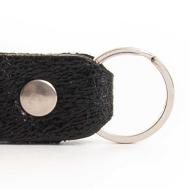 10 years of pure warranty. Manufactured in Spain. 100% natural leather. Reinforced sewing. Artisanal tradition.