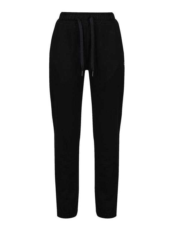 Elevate your casual wardrobe with these joggers from the LUKE womenswear performance range. Cut to a slim fit in a soft recycled cotton, these joggers are extremely comfortable. They are crafted with an elasticated waistband and adjustable drawcord along with open pockets which provide ample space for all your essentials. The iconic rubberised lion head badge completes the look.
