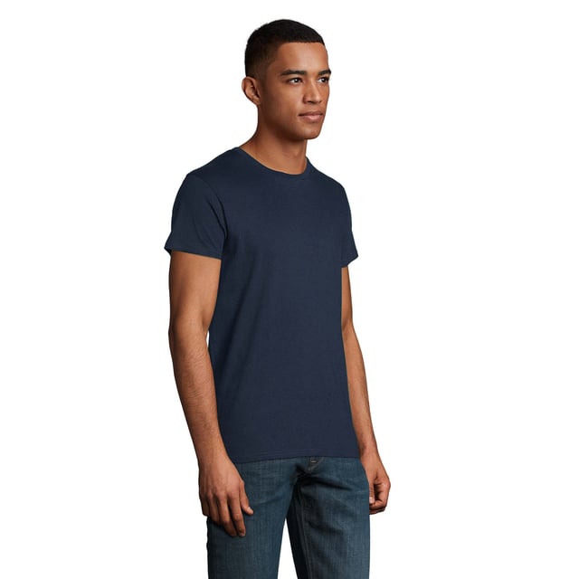100% Semi-Combed Cotton. Fabric: Soft Touch. 150gsm. Design: Plain. Fit: Fitted. Neckline: Round Neck. Sleeve-Type: Short-Sleeved. Ribbed Collar, Taped Neck, Twin Needle Stitch, Unbranded Size Label. Conforms to Safety Standard: OCS100 Certified, Oeko-Tex Standard 100 Certified.