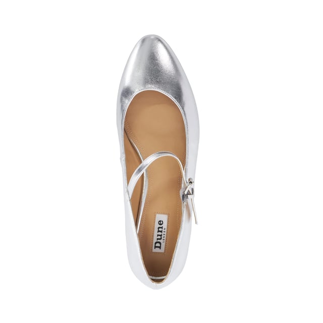 Make a style statement in our Happlie Mary Janes. Crafted with a metallic finish and low block heel, this classic yet contemporary style will add a playful touch to your everyday ensembles. This round toe silhouette features a buckled strap for extra comfort.