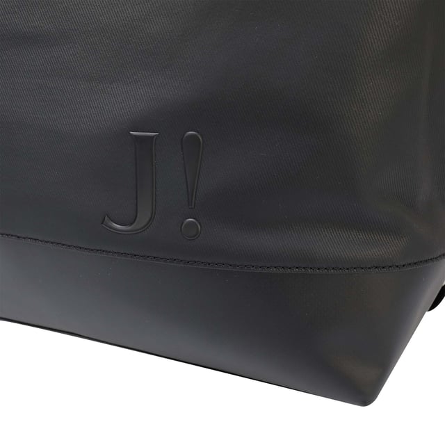 Einfarbiger Weekender für Herren von der Marke JOOP!. Praktische Tasche mit abnehmbaren und verstellbaren Schultergurt und Tragegriffen.