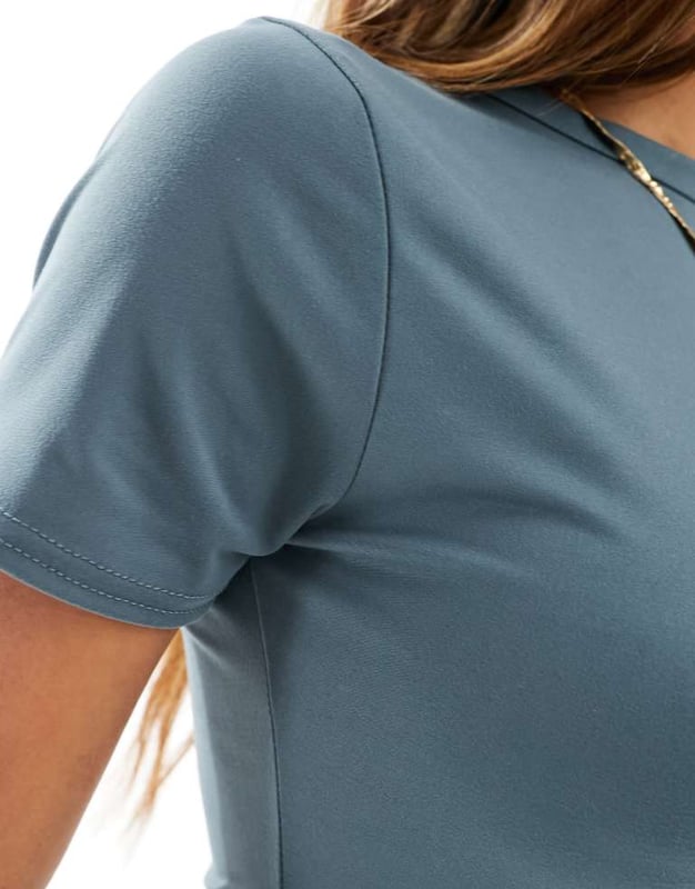 Tops by Missyempire Your new go-to Crew neck Short sleeves Slim fitSold By: Asos