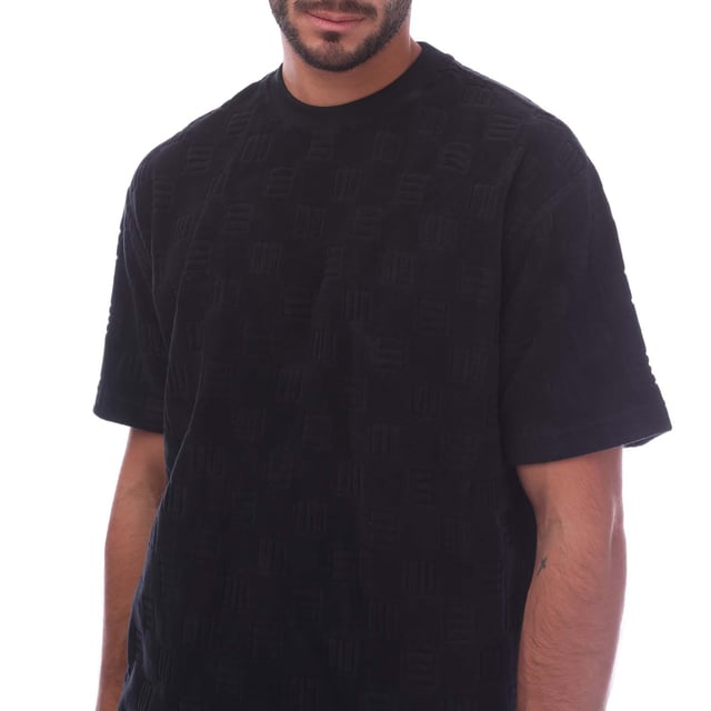 Ambush Monogram Chenille T- Shirt in black.- Crewneck.- Short sleeves.- Chenille texture monogram pattern.- Regular fit.- 82% Cotton  18% Polyamide.- Ref: BMAA0510011010
