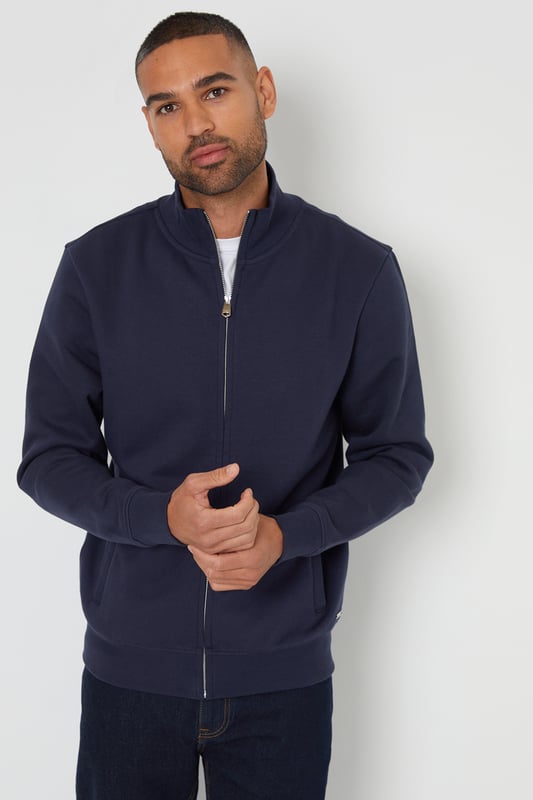 Upgrade your casualwear with this zip up funnel neck sweatshirt from Threadbare. With a snug ribbed funnel neck collar and ribbed cuffs and hem, this sweatshirt is made from a soft cotton blend fabric for comfort. Featuring two side entry pockets and finished with the signature Threadbare metal tab above the hem for branded style. Great for layering, simply team with a classic pair of jeans and a t shirt for a casual outfit that never goes out of style.
