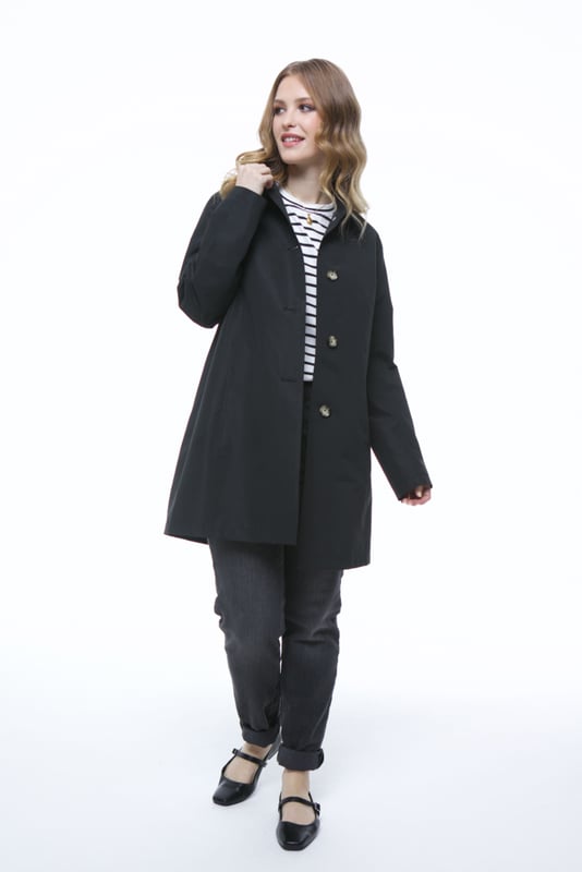 Discover timeless elegance with the ELLE Jennifer mac. Effortlessly chic and versatile, this classic mac is a wardrobe essential. Its clean lines and minimalist design make it the perfect outerwear staple for any occasion from heading out to lunch or walking the dog. Elevate your style with ELLE's signature sophistication in the enduring appeal of the Jennifer mac. 100% Polyester. Machine washable.
This Jacket is slim fit, so you may want to go up a size.