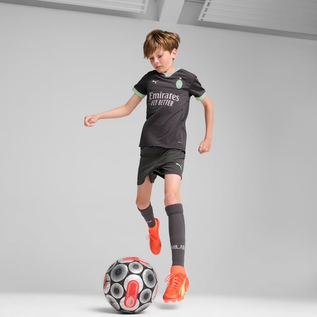 PRODUCT STORY: In the 24/25 Third Kit, a neutral base color lights up in bold accents  including monochromatic version of the club crest  to express the inherent Milanese style in a way thats both new and distinctly Rossonero, even in the absence of Rosso or Nero. Welcome to Milan(ismo). FEATURES & BENEFITS: dryCELL: Performance technology designed to wick moisture from the body and keep you free of sweat during exercise; As part of the RE:FIBRE program, this garment is made of at least 95% recycled material from textile waste and other used materials. DETAILS: Regular fit; 170 gsm, Jacquard; Crew neck; Short sleeves; Official team branding; PUMA Youth: Recommended for older kids between 8 and 16 years.
