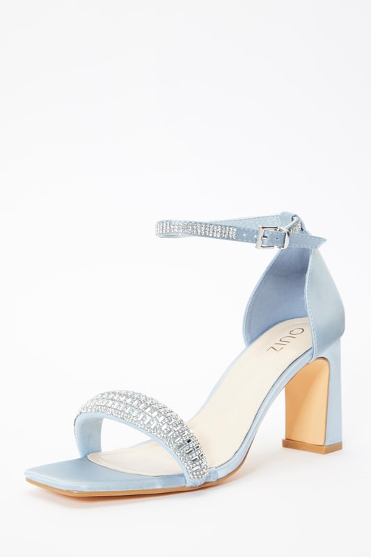 Quiz outlet blue sandals
