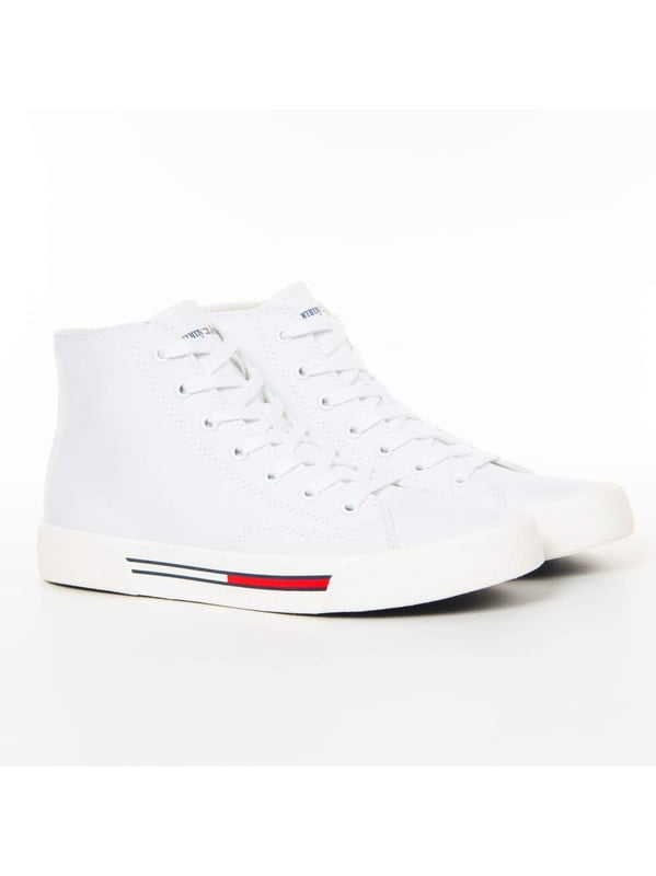 Basket Tommy Jeans Mc Wmns Femme Weiß Textil. Authentischer Schuh der Marke Tommy Jeans - Streetwear/Sportswear-Design von Tommy Jeans - Tommy Jeans für Damen, perfekt für den Alltag - Basket Tommy Jeans in der Farbe Weiß lässt sich hervorragend mit dem Rest Ihrer Garderobe kombinieren - bequeme Textilmaterial - klassische Schnürsenkel - Mc Wmns - Synthetik