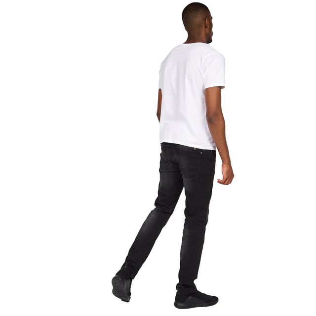 99% Cotton, 1% Elastane. Design: Plain. Pockets: 2 Front Pockets, 2 Back Pockets. Fastening: Button. Branded Buttons, Riveted, Stretch. Fit: Slim. No. of Pockets: 5.