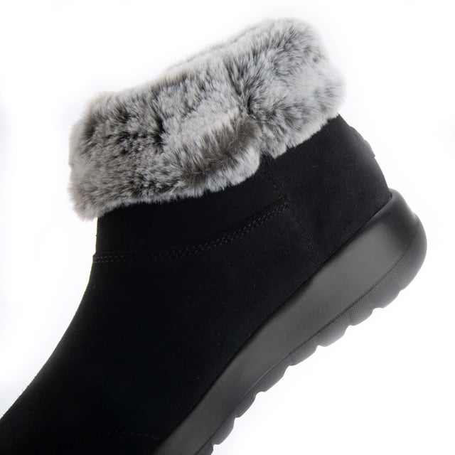 Womens Skechers On The Go Joy Boots in black.- Suede upper with faux fur trim.- Side zip closure.- Skechers® logo detail. - Lightweight 5GEN® Technology midsole cushioning.- Skechers Air-Cooled Goga Mat™ insole. - Chenille lining.- Flexible traction outsole.- Ref: 144003BKGY