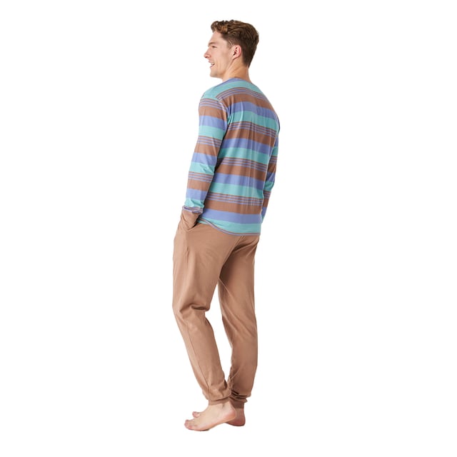 Elevate your nighttime comfort with our men's cotton pajamas, designed to give you an unparalleled sleeping experience.

 The shirt features long sleeves that offer warmth and comfort, ideal for cool nights.

 The pants feature practical side pockets, perfect for carrying small items, and an adjustable elastic waistband with drawstring that ensures a personalized and comfortable fit.

 Made from soft cotton, these pyjamas combine functionality and style, making them the perfect choice for your relaxing moments at home.

 Enjoy a restful night's sleep and wake up refreshed every morning. Make your nighttime routine a real pleasure!
 Composition: T-shirt: 100% Cotton, Pants: 100% Cotton
 Care:
- Machine wash max 30ºC.
 - Short spin.
 - Do not use a dryer.
 - Iron max 110ºC.