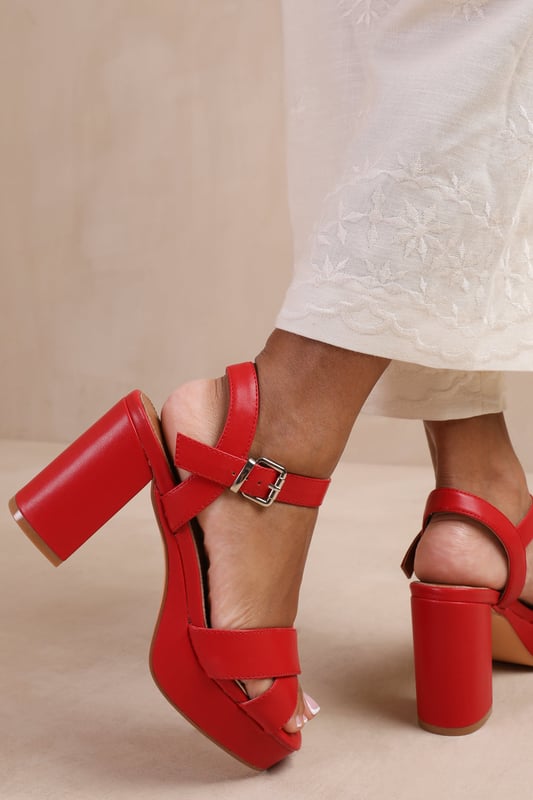 Step into the spotlight with our Statement Platform Block High Heel. These stylish shoes are designed to make a statement and add a touch of classic elegance to any outfit.

Key Features:



Effortless Style: The platform block heel design create a timeless and sophisticated look. These shoes effortlessly elevate your style, making you stand out from the crowd.

All-Day Comfort: Despite their height, these shoes are crafted with your comfort in mind. The cushioned insole and platform block heel provide support and stability, allowing you to walk confidently and comfortably all day long.

Durable Construction: Made with high-quality materials, our Statement Platform Block High Heel is built to last. The sturdy construction and reliable stitching ensure their durability, making them perfect for everyday wear.

Perfect for Any Occasion: Whether you're headed to the office, a date, or a night out with friends, these versatile sliders are suitable for any occasion, adding a touch of elegance to your look.


Specifications:


Closure: Buckle
Heel Height: 4.1 inches approx
Platform Height: 1 inch
Toe : Open Toe

Invest in our Statement Platform Block High Heel for a perfect combination of style, comfort, and classic elegance. Make a statement and turn heads wherever you go. Get yours today and step into a world of fashionable sophistication!