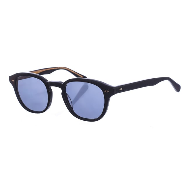 Gafas de sol Zen con montura de acetato.
Color Negro
Forma pantos.
Lentes de color Gris
Patillas de acetato.
100% Protección UV. 
Incluye una funda neutra de tela.

Medidas  Alto lente: 49 mm
Ancho lente: 48 mm.
Puente: 21 mm.
Patillas: 140 mm.

Limpieza y manutención:
-Limpiar las gafas con agua y jabón (neutro).
- No utilice paños sucios o abrasivos, que puedan alterar las características de los filtros.
- Utilice solo accesorios y repuestos originales.