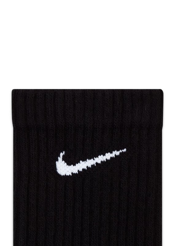 Nike Dri-fit Technology Helps You Stay Dry and Comfortable. -- . Thick terry sole provides comfort and impact absorption. Ribbed arch band offers a supportive feel. Crew silhouette covers your ankle and lower calf. With Nikes staple Dri-Fit technology wicking away moisture, keeping your feet dry and comfortable, these socks should be cemented as a part of any outfit.