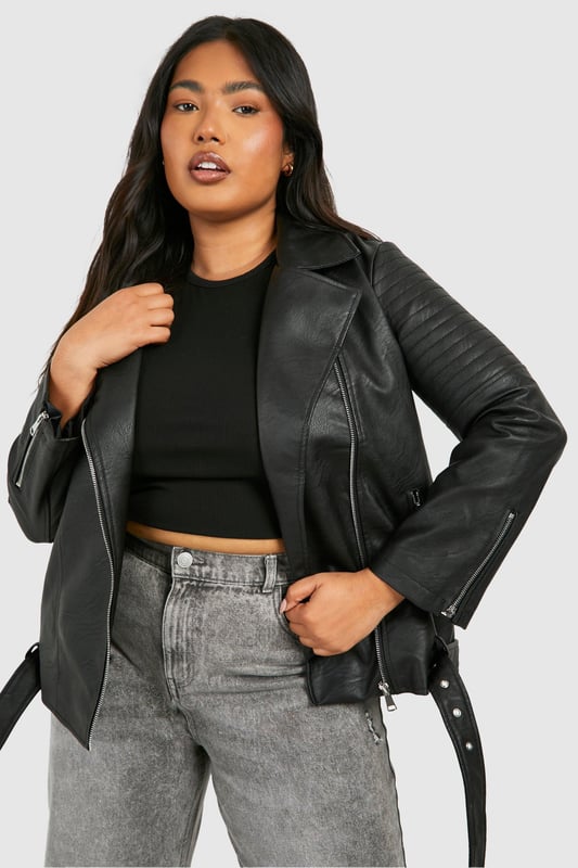 Add the finishing touch to your outfit with this outerwear piece from our women's plus size coats range. A wardrobe staple that's perfect for layering, this style provides added warmth and adds an extra something to your fit. Made with added fabric for the perfect fit, this piece is a whole vibe - just throw on over your fave outfit and you're sorted. Whether you choose a plus size denim jacket or keep things cosy in winter with a plus size teddy coat we've got the hottest coats for curvy girls that are always on-trend. Style: Biker JacketFabric: WovenLength: RegularSleeve Length: Long Sleeve