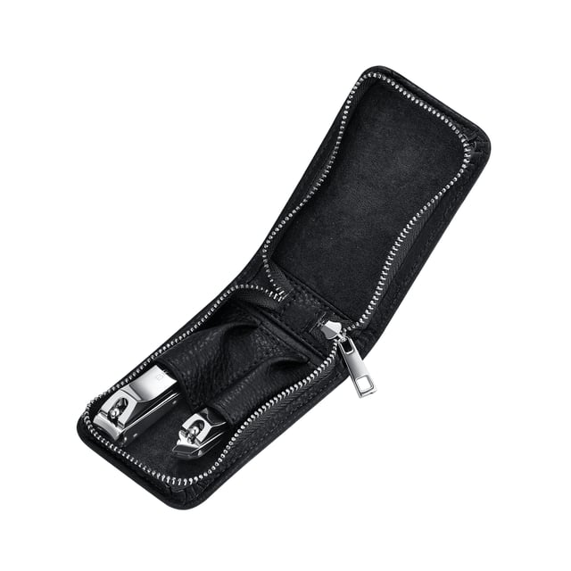 Es un juego de 2 piezas de herramientas quirúrgicas de acero inoxidable con estuche de viaje resistente con cremallera, cortaúñas y cortaúñas de los pies.