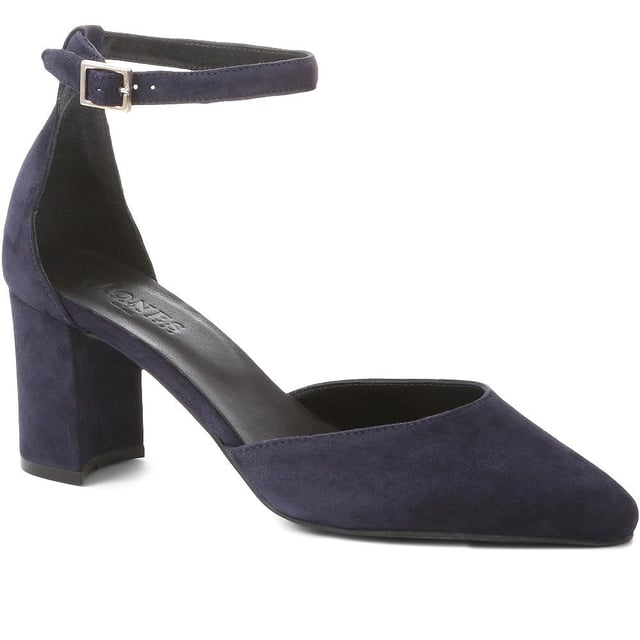 Sculpted in buttery suede with a pointed closed toe, the Cloria courts are your work to weekend footwear staple. Fastening securely around your ankle, they feature a practical (aka comfortable) block heel.