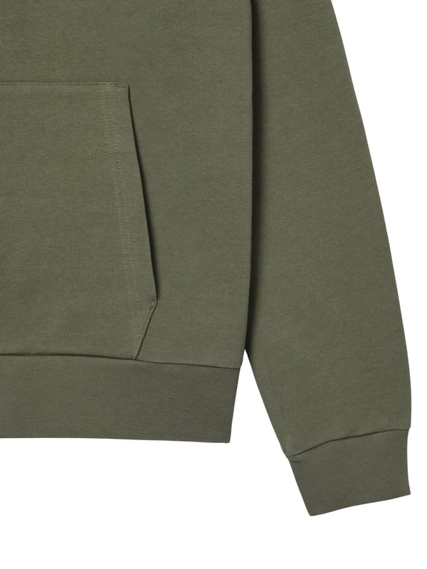 No compromises when it comes to style, comfort and durability. Trendy, warm, lightweight: a must-have for the crocodile wardrobe. Solid-colored hoodie with kangaroo pocket and label detail in a loose fit.