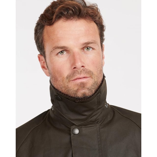 The Classic Beaufort is a stylish, practical men's waxed jacket with timeless country looks and a Sylkoil outer.
Quintessentially Barbour, this versatile jacket is tough enough to brave the great outdoors yet equally suited to city wear - it offers a relaxed fit perfect for throwing over a suit when commuting to work. Ideal for year-round use, it boasts a 100% cotton lining in Barbour's iconic tartan print, with an interactive zip designed for pairing with an optional quilted liner when extra insulation is needed.
The Classic Beaufort's smart corduroy collar feels luxuriously soft and is studded to take an optional hood, while the two-way zip, studded storm fly front and Velcro-fastening wind cuffs seal out draughts. Two lower bellow pockets offer plenty of room for essentials, and moleskin-lined handwarmer pockets provide welcome warmth on cold days. A useful rear game pocket completes the impressive line-up of functional features.

Mediumweight Barbour Sylkoil
Pure cotton Barbour Tartan lining
Corduroy collar
Two way zip
Two large bellow pockets
Two handwarmer pockets
Full width, lined, rear game pocket with side zips
Velcro fastening wind cuffs
Extra zip pocket underneath the storm flap
Studded storm fly
Length: 33-34ins | 84-86.5cm
Studded for optional hood
Interactive zip