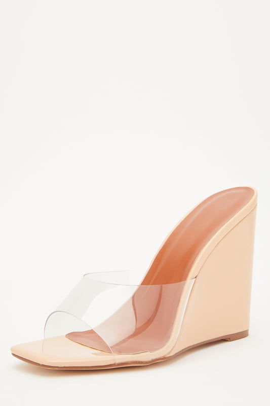 Nude clear wedges top